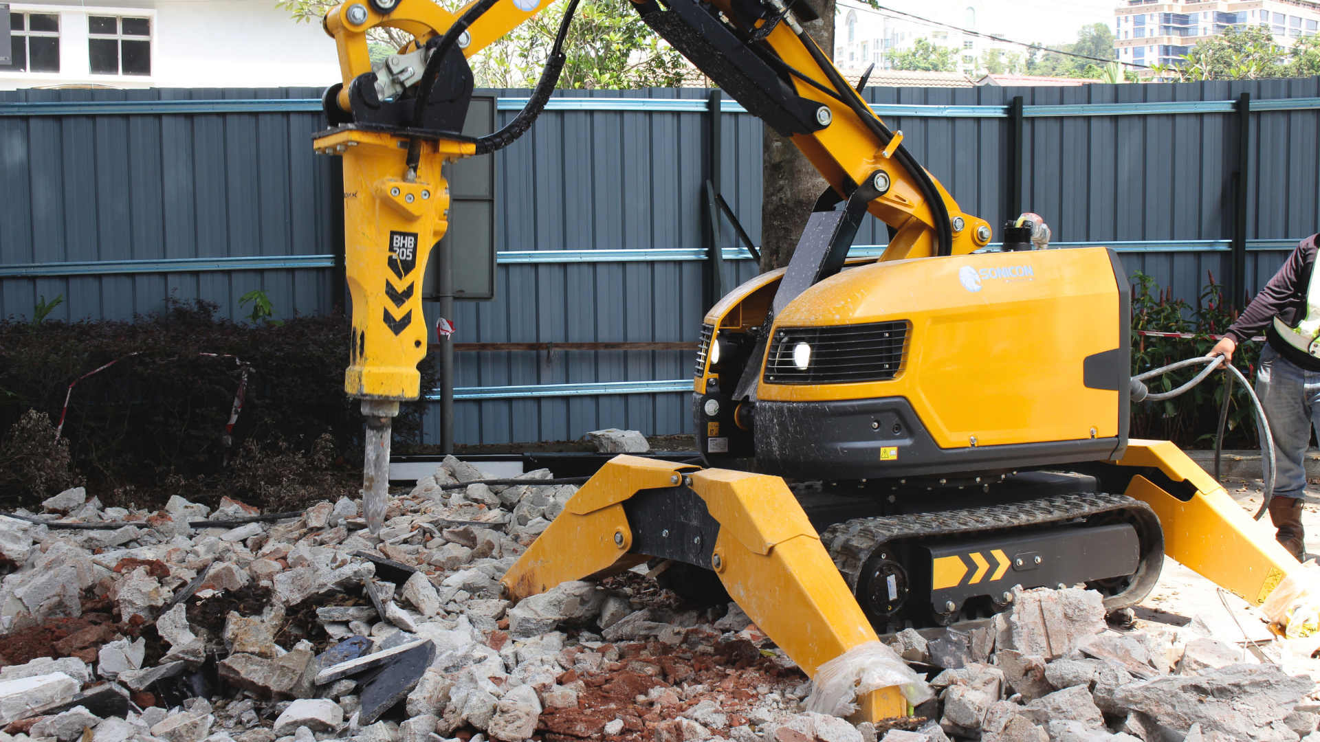 Sonicon Robotic Demolition Bumblebee